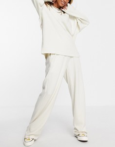 Свободные джоггеры цвета экрю с широкими штанинами и начесом (от комплекта) Topshop-Белый