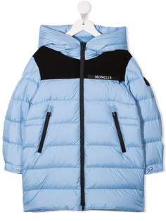 Moncler Enfant пуховик с нашивкой-логотипом