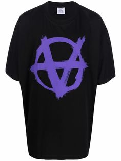 VETEMENTS футболка Anarchy с логотипом