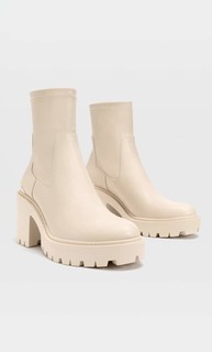 Stradivarius Эластичные Ботильоны На Каблуке И Рифленой Подошве Розовато-Бежевый 35