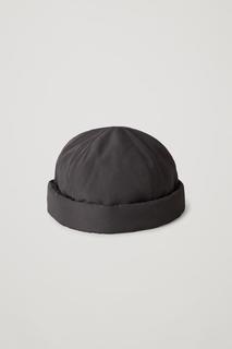 ДУТАЯ ШАПКА–БИНИ COS