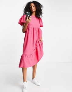 Фактурное розовое платье миди с объемными рукавами и завязкой сзади River Island-Розовый цвет
