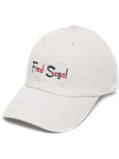 Fred Segal кепка с вышитым логотипом