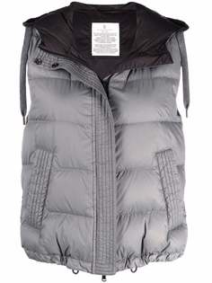 Brunello Cucinelli дутый жилет с капюшоном