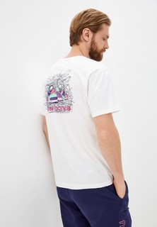 Футболка New Balance NB Athletics Clash Graphic Tee