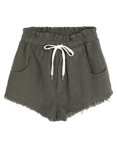 Шорты и бермуды Vicolo