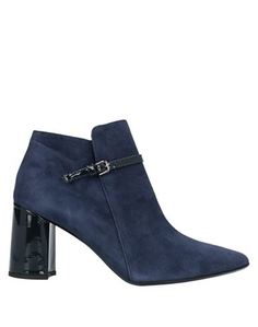 Полусапоги и высокие ботинки Status