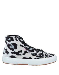 Кеды и кроссовки Superga