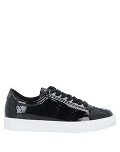 Кеды и кроссовки Superga