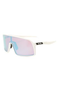 Солнцезащитные очки Oakley