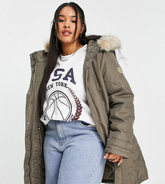 Парка цвета хаки с подкладкой из искусственного меха на капюшоне Vero Moda Curve-Зеленый цвет