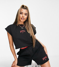 Черные шорты-боксеры с завышенной талией в баскетбольном стиле Reebok – эксклюзивно для ASOS-Черный цвет