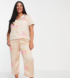 Золотистый атласный пижамный комплект с цветочным принтом из рубашки и шорт Vero Moda Curve-Multi
