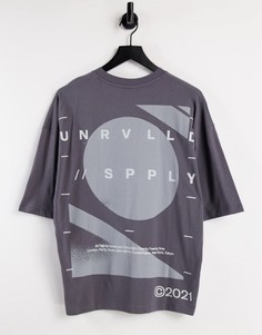 Oversized-футболка с графическим принтом и логотипом на спине ASOS Unrvlld Supply-Серый