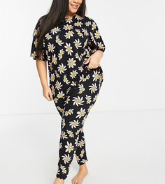 Черный пижамный комплект с волнистым цветочным принтом из oversized-футболки и леггинсов ASOS DESIGN Curve-Черный цвет