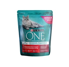 Сухой корм Purina ONE для стерилизованных кошек и котов с говядиной и пшеницей, 750гр