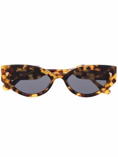 Nanushka солнцезащитные очки Azalea в оправе кошачий глаз