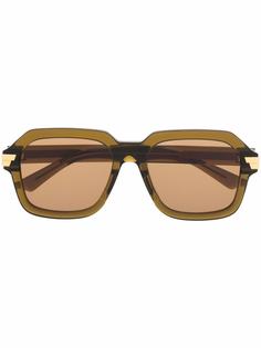 Bottega Veneta Eyewear солнцезащитные очки в массивной оправе