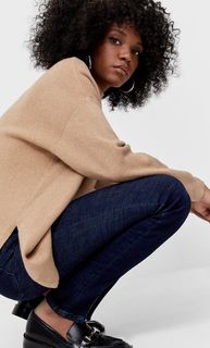 Stradivarius Свитер Оверсайз С Вырезом Бежевый M