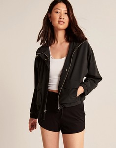 Легкая куртка черного цвета Abercrombie & Fitch-Черный цвет