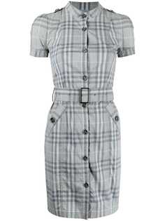 Burberry Pre-Owned клетчатое платье-рубашка с поясом
