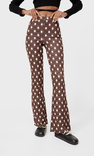 Stradivarius Расклешенные Жаккардовые Брюки С Принтом В Стиле Ретро Коричневый S