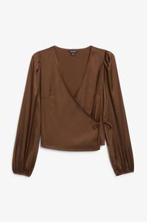Атласная блуза с запахом Monki