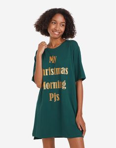 Зелёная ночная сорочка с новогодней надписью Gloria Jeans