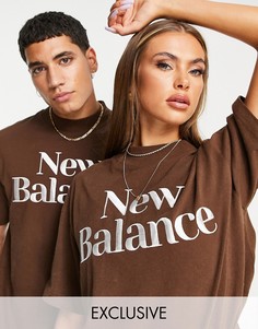 Футболка бежевого и коричневого цвета New Balance Cookie-Коричневый цвет