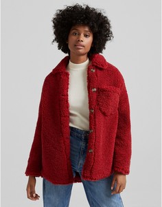 Красная куртка из искусственного меха «борг» с акцентными карманами Bershka-Красный