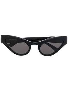 Balenciaga Eyewear солнцезащитные очки в оправе кошачий глаз