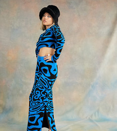 Вязаная юбка макси с жаккардовым волнистым узором нескольких цветов COLLUSION-Голубой