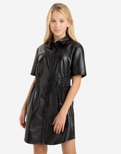 Чёрное платье-рубашка из экокожи для девочки Gloria Jeans