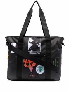 Eastpak сумка на плечо с нашивкой-логотипом Pleasures