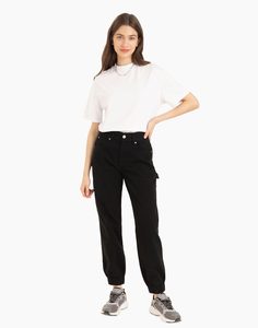 Чёрные джинсы Jogger из твила Gloria Jeans