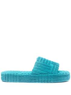 Bottega Veneta махровые шлепанцы с узором Intrecciato