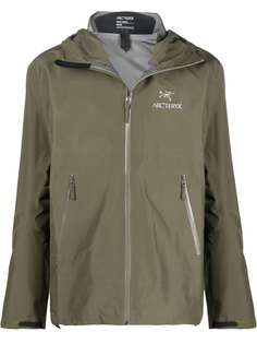 Arcteryx куртка с капюшоном и вышитым логотипом Arc'teryx