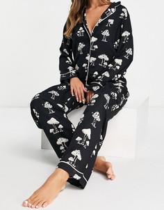 Черная пижама из рубашки с длинными рукавами и брюк из модала с принтом грибов ASOS DESIGN-Черный цвет