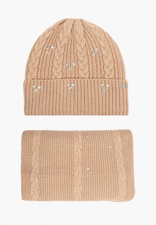 Шапка и шарф Guess 