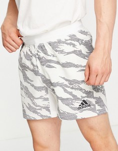 Белые шорты с камуфляжным принтом adidas Training-Белый