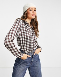 Атласная узкая рубашка шоколадного цвета в мелкую клетку Topshop-Коричневый цвет