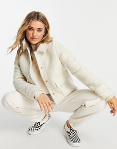 Пальто из искусственного меха под овчину кремового цвета с большими карманами Forever New-Белый