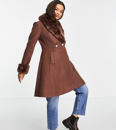 Шоколадно-коричневое пальто с воротником из искусственного меха Forever New Petite-Коричневый цвет