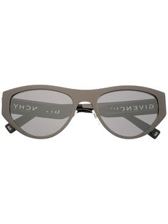 Givenchy Eyewear солнцезащитные очки в оправе кошачий глаз
