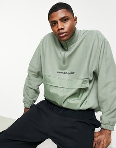 Зеленый флисовый свитшот в стиле oversized с нашивкой с логотипом и короткой молнией ASOS Unrvlld Spply-Зеленый цвет