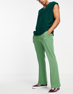 Строгие брюки клеш приглушенного зеленого цвета ASOS DESIGN-Зеленый цвет