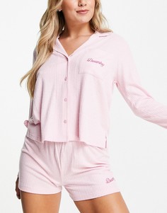 Розовый супермягкий пижамный комплект в рубчик из рубашки и шорт с надписью "Dreaming" ASOS DESIGN-Розовый цвет