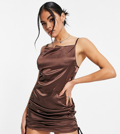 Присборенное по бокам атласное платье мини шоколадного цвета со свободным воротом Rebellious Fashion-Коричневый цвет