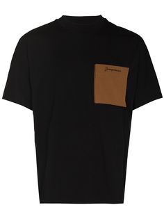 Jacquemus JACQ LE TSHIRT YERU VLCRO SLV SS TEE BLK