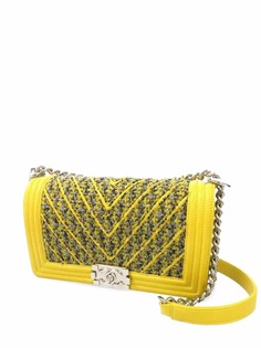 Chanel Pre-Owned твидовая сумка Boy среднего размера
